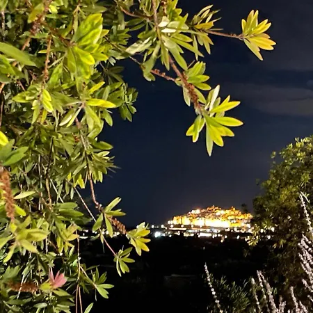 Frühstückspension Pietra Bianca 3*