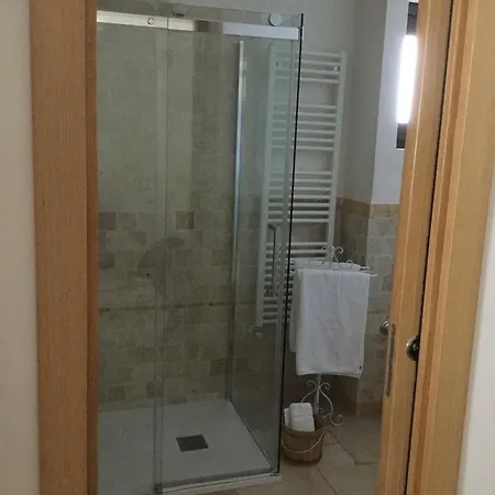 Pietra Bianca 3*