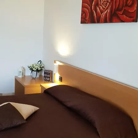 Pietra Bianca 3*