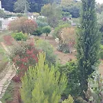 Oda ve Kahvaltı Pietra Bianca 3*