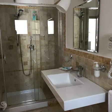 Pietra Bianca Ostuni